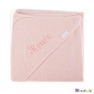 een ton-sur-ton borduring op blush roze badcape voor renée